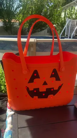 Got the BJ’s beach tote! 🎃🎃🎃