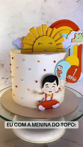 Uma parceria de sucesso 🤍#confeitaria #papelaria #topperpersonalizado 