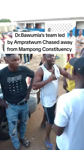 Dr.Bawumia's team led by Ampratwum chased away from Mampong Constituency  #omanchannel #kasapafm #omanchannel #asempafm #asaaseradio #kessbenfmntv #kessbentv #starrfm #joyfm #happyfm #starrail #peaceful #peacefm #asaaseradio #asempafm 