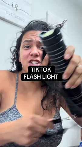 This tactical flashlight is very impressive! #dealsforyoudays #tiktokshopcreatorfinds #spotlightfinds #flashlight #tacticalflashlight #brightflashlight 