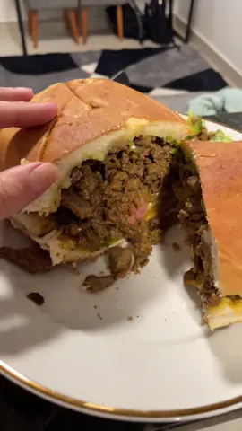 polaco do sol nascente, por favor, patrocina nois aí #dicas #maringa #cachorrao #lanche #fyp 