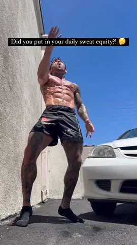 Tag a friend you’re gonna sweat with👇🏼 FOLLOW ME TO #1 IN THE WORLD 🌎  Don’t get mad about the results you didn’t get from the work you didn’t do 😤 . . . . . . . . . . . #grappling #jiujitsu #fyp #motivation #life #blackbelt #Lifestyle #gym #gymrat #UFC #motivate #mma #elite #og #grind #blessed #grateful #team #box #submission #training #stayfocused #focused #workout #fitnessmotivation #gymmotivation #family #eat #sweatshirt