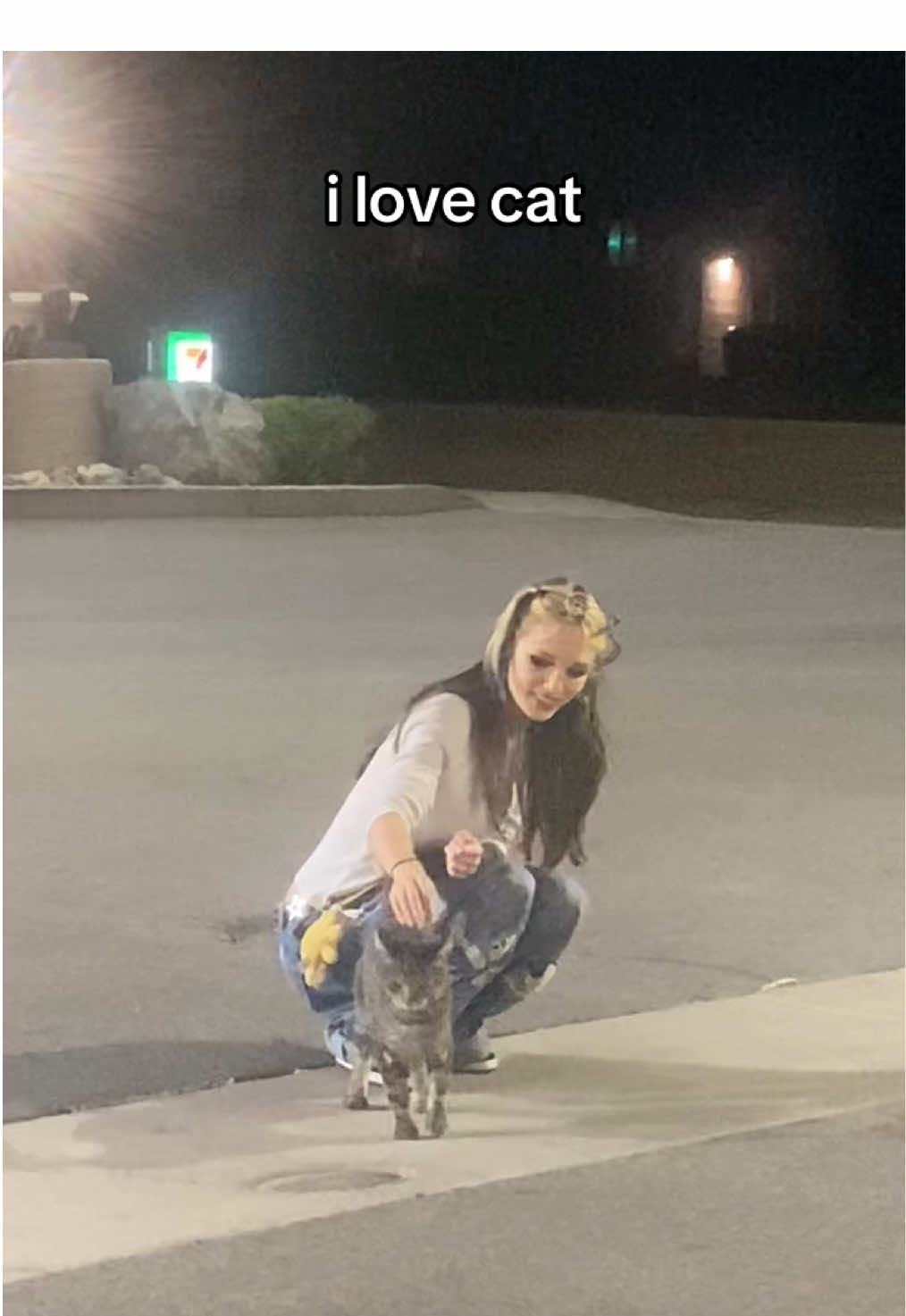 I love me and @Grynthia side quests 😛😛😛#kitty #cat #ilovekitty #ilovecats 