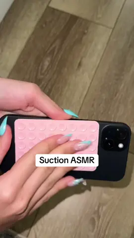 #suctionphonemount #suctionphoneholder #fyp #nonslip #phone #suction #pink #phoneholder #thatgirl #phonemount 