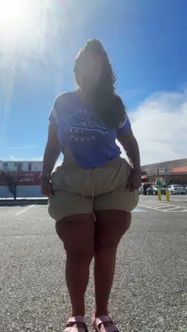 Had to try this one😂 #parkinglot #dancing #4u #fyp #foryou #foryoupage #trending 