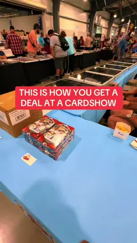 This is how you get deals at a card show #sportscards #guccirips 
