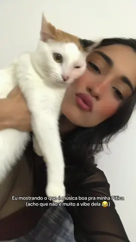 ela pedindo socorro pelo olhar 👁😂 #fyp #foryou #foryoupage 