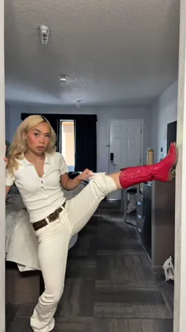 ootd for day 12 ❤️❤️ jeans are @H&M !!