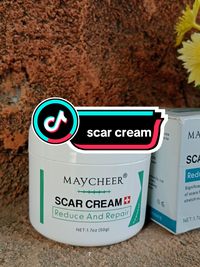 Membalas @qurrota.ayuni38 emang sebagus ituuu 😍 #penghilangbekasluka  #scarcream 