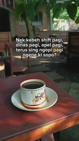 selamat pagi semuanya..  ngopi pagi sek lurr...  #kopiangkringanjoss #kopipagi #kopag #ngopag #pati #aslipati #warkop #warungkopi #angkringanjoss #storywa #storywhatsapp #kopiestetik #kopilelet #kopipati #kopimuria #storytime #story #trangkil #warungdesa #warungkopi #ngopisiang #ngopipagi #ngopi #ngopimalam 