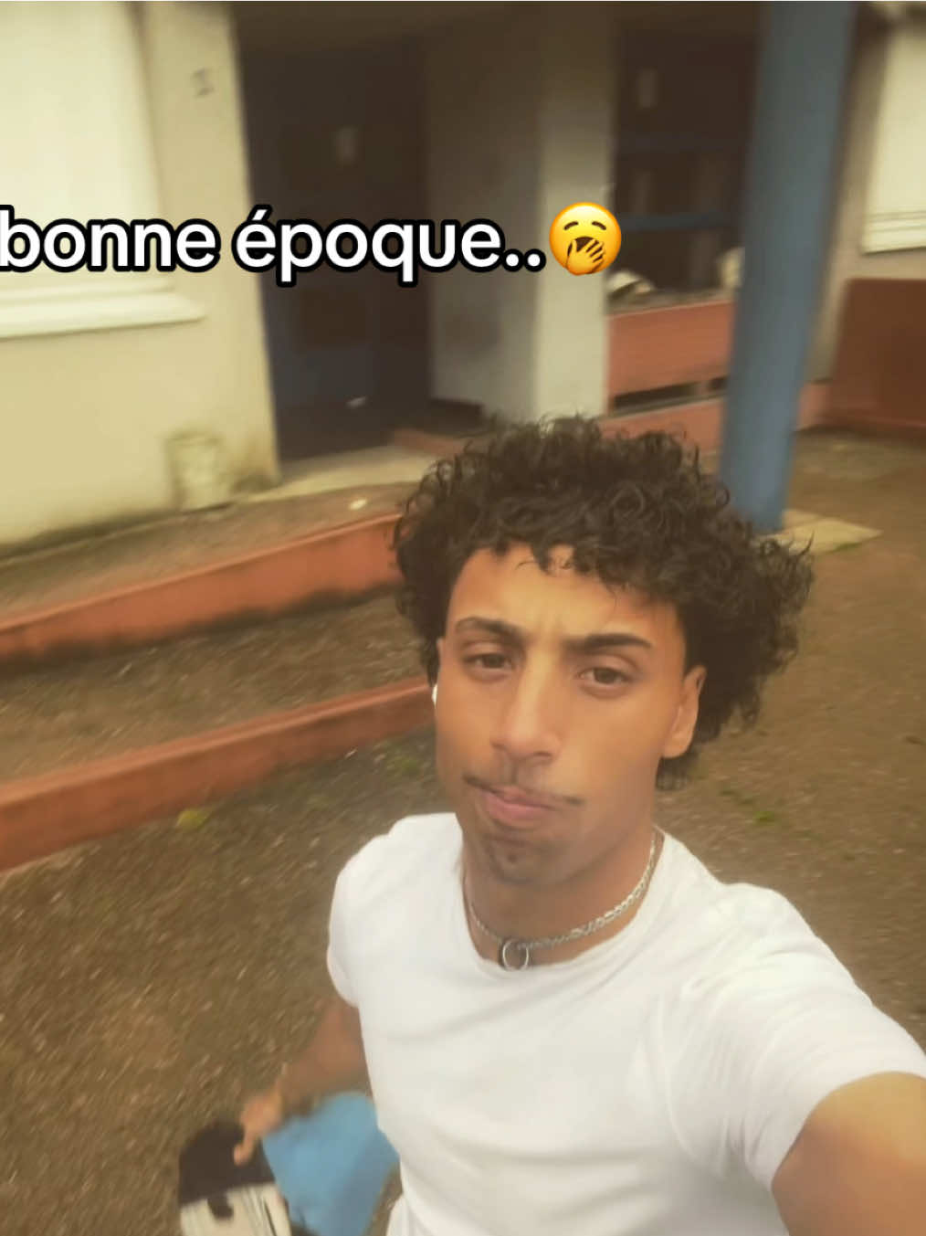 Tout est éphémère j’ai envie de vous dirt tt comme la vie.. qu’Allah nous pardonnes et nous guides#pourtoi #fyp 