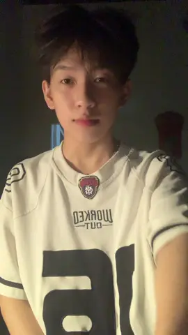 Có người từng nói càng yêu lâu lại càng đau #xhuonggggggggggggggggggggggggggggg 
