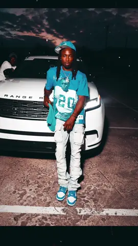 #TheHealthyWayOrNoWay 🦅 My life is centered round competition & currency! Take a summer off, cause they tell me I need recovery! Maybe getting back to my regular life will humble me! I'll be back 2026 to give you the summary #fyp #chicago #houston #viral #tiktok #rangeroverhang #UFO 