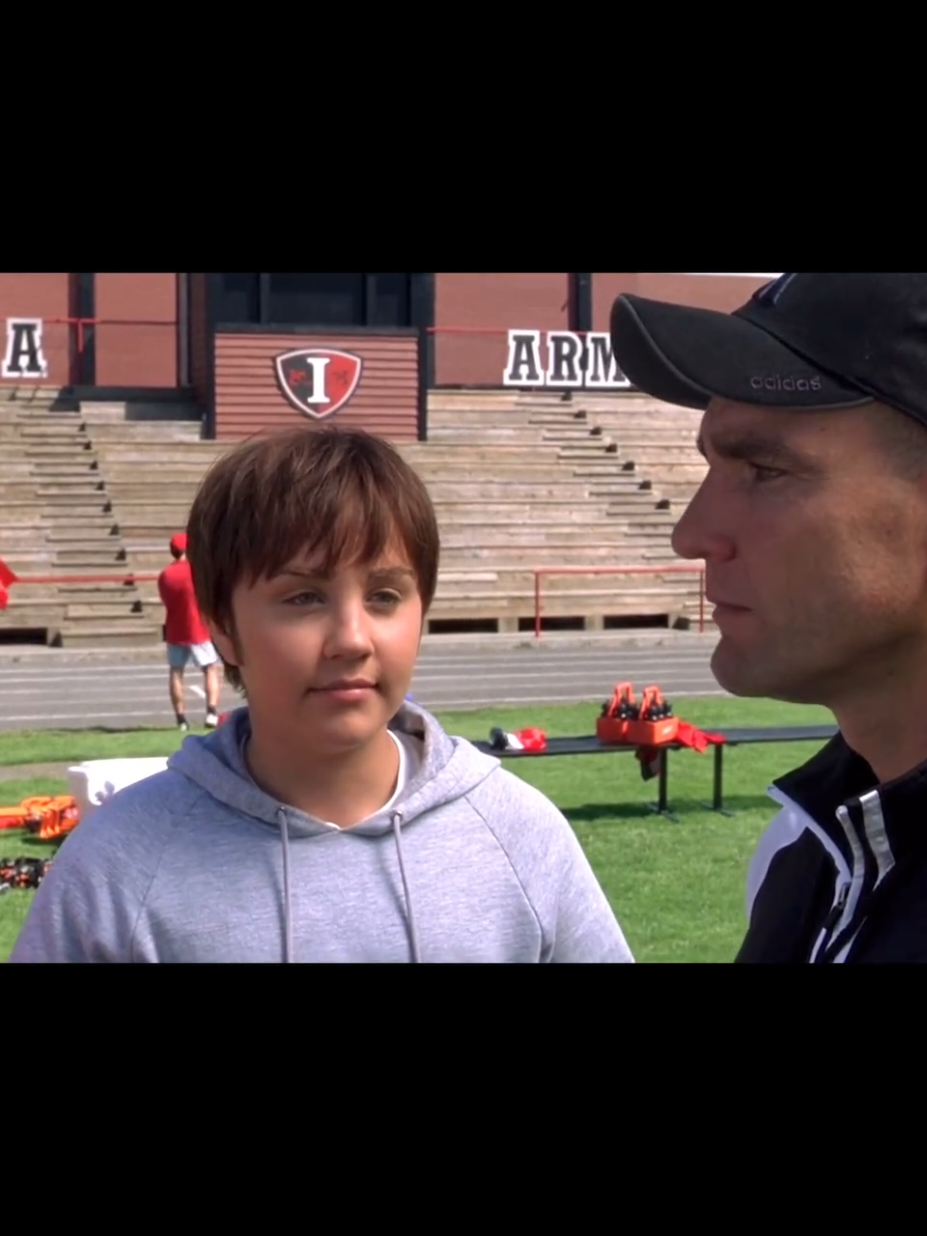 She's the Man - I am Allergic to Sun #shestheman #2000smovies #2000s #2000snostalgia #amandabynes #fyp #channingtatum #lauraramsey #alexandrabreckenridge #johntuckermustdie #meangirls #jonathansadowski #acinderellastory #roberthoffman #amandacrew #vinniejones #wildchild #bringiton #jessicalucas #brandonjaymclaren 