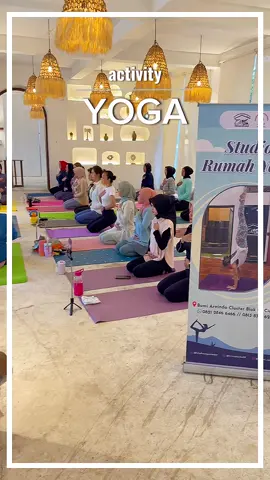 #CapCut yuksss ikutan semuaaaa acara dari Studio Rumah Yoga Cianjur… Yoga reg di Studio dan Yoga outdoor sebulan 2x dgn tempat yg berbeda ya di setiap event… Yg pengen yoga jalan”, makan”, ketemu dgn bestie baru dan keseruan acro” plus partner challange jangan pernah lewatkan event yoga outdoor kita yaaa… Yg pengen ngerasin the real yoga pedes level 3 di tunggu di studio yaa🤸🤸🤸 Namasteee🙏 #studiorumahyogacianjur #yogacianjur #yogaoutdoorcianjur #yogaoutdoor #yogastudio #fypdong #fy #fyp #foryoupage #foryou #yoga #fypage #yogagirl #yogaworkshop #infocianjur #visitcianjur #yogalover #yogaaddict #fyppppppppppppppppppppppp 