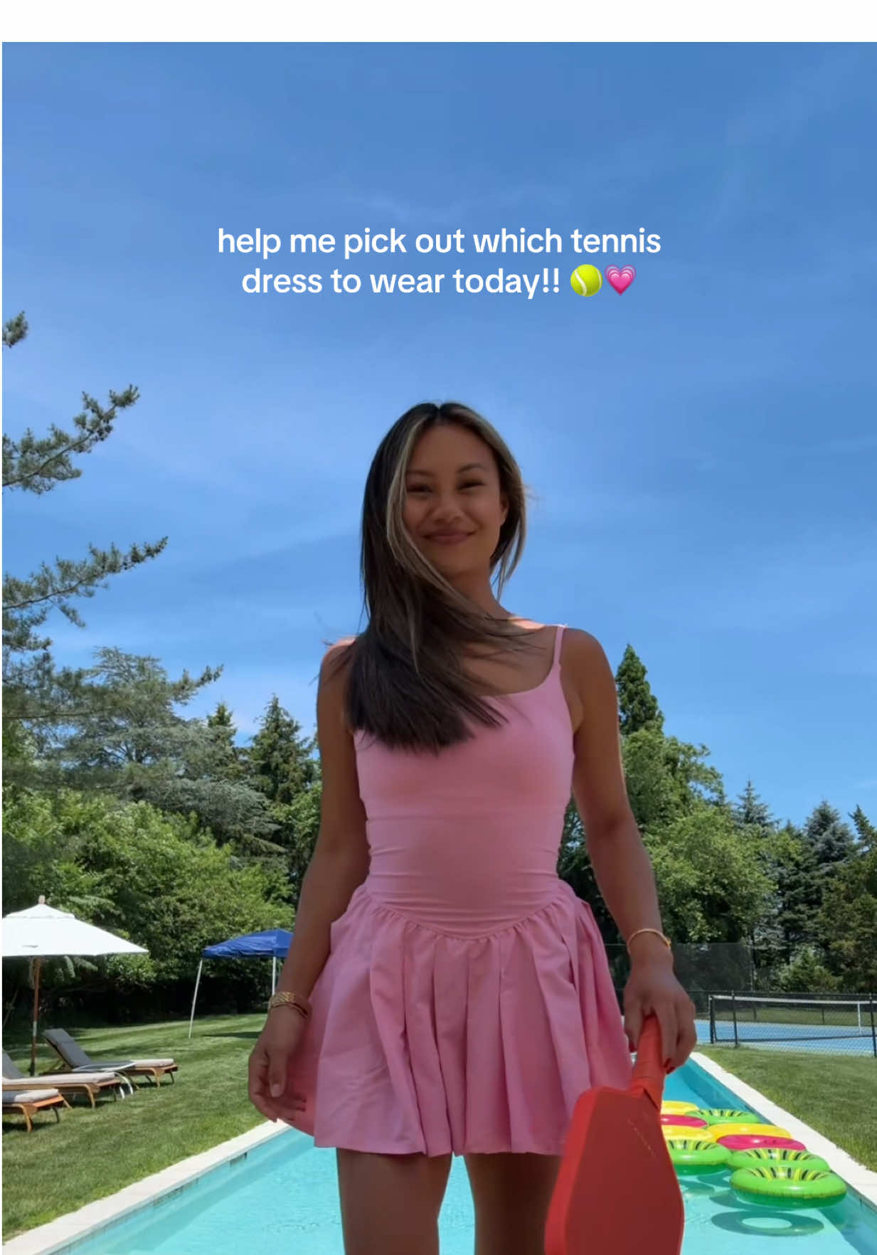 Help me pick out a tennis dress for today !!🎾💗  @FP Movement @yearofours  #hamptons #tennis #tennisoutfit #tennisdress #tennisskirt 