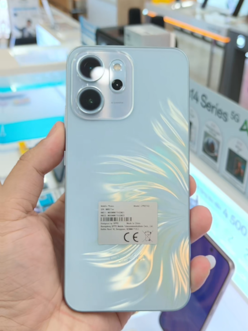 Đẹp vậy mà chị em cứ thích ip😃😃#oppomoi #opporeno14 #dienthoaicu #fyp #viral 
