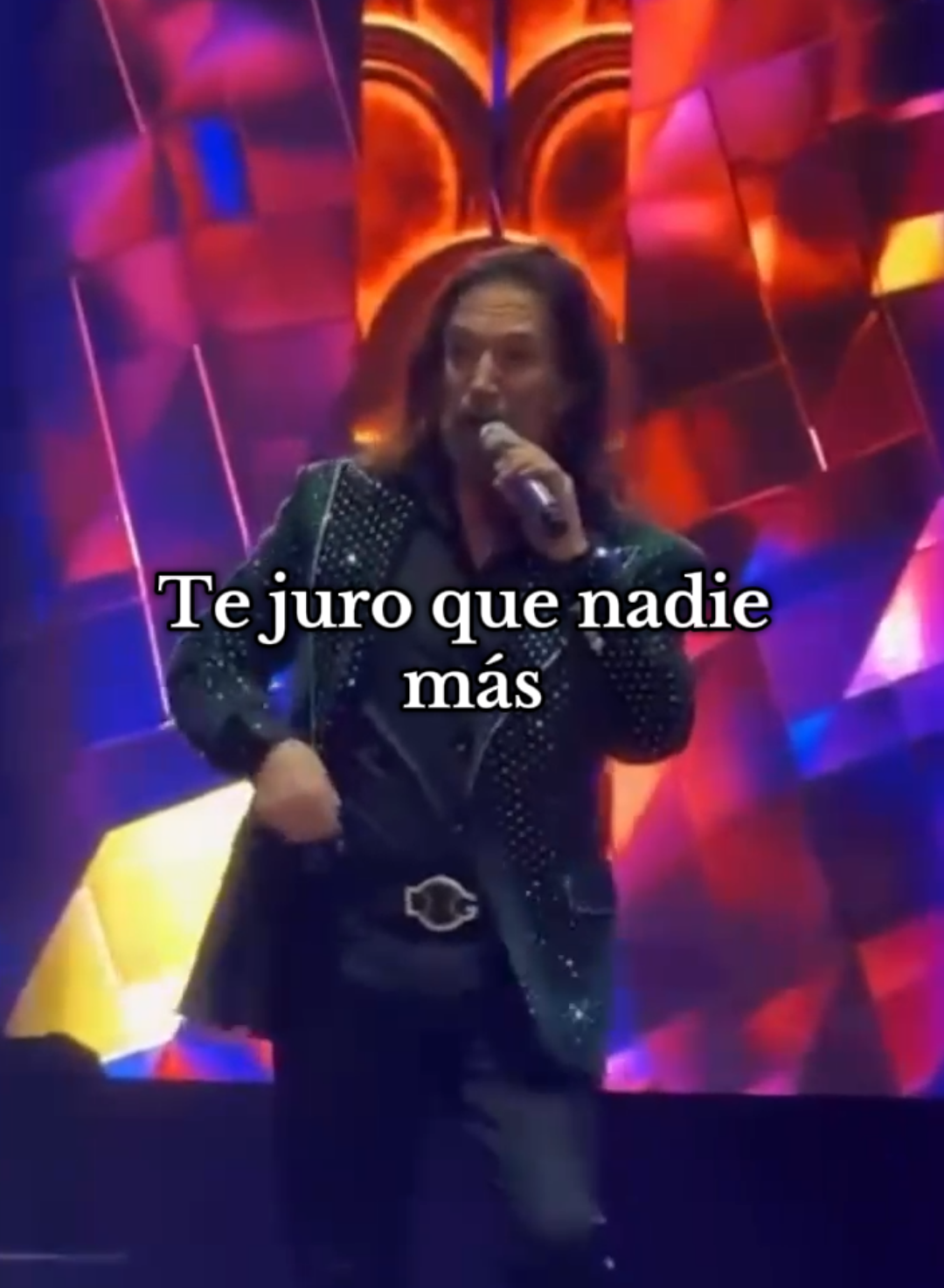 Mi eterno amor secreto - marco Antonio Solís #mieternoamorsecreto #marcoantoniosolis #marcoantoniosolís #lyricsedit #lyrics_songs 