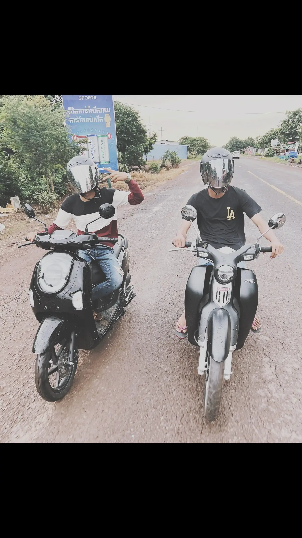 គិ!តអីគិតទៅ តែកុំគិតថាខ្ញុំច្រណែ!នអ្នក..🥳 #fyppppppppppppppppppppppp 