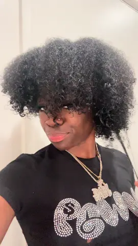 NO CONSISTENCY = NO RESULTS ❗️👏🏾 Hair growth isn’t magic it’s routine. 💆🏽‍♀️ Apply 3–4x a week, stay committed, and watch the inches come. Our oil is selling FAST… don’t wait to start your journey. 💧 Grab yours now + get rooted with Pure + Balanced.