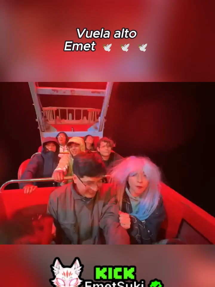 🕊️🕊️🕊️ #emet #emetsuki #emetsukiclips #glogloking #peru🇵🇪 #colombia #chicken