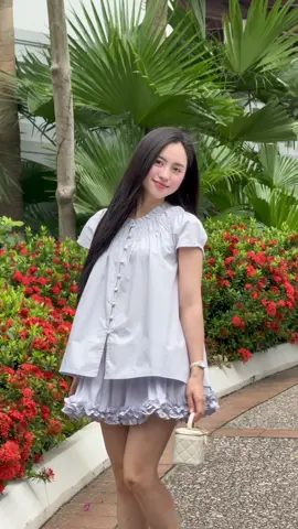 Mang tinh thần thanh lịch và nữ tính, set áo cổ nhún phối short váy lavender mang đến diện mạo nhẹ nhàng mà thanh thoát. #kimT #kimTdesign #kimTstyles #OwnYourFeminity #resortcollection #dodibien #summervibes 