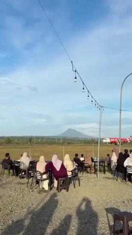 ✈️ #berandatiktok #laguacehviral #fypagetiktok #acehmalaya🇹🇷🇲🇾 #sultaniskandarmudainternationalairport
