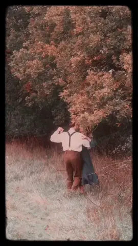 Muchas indirectas, aquí va la mía 😌#charliezaa #teesperare #juliojaramillo #paratii #flypシ #viralvideos #letras #canciones #cancionespararecordar💞 