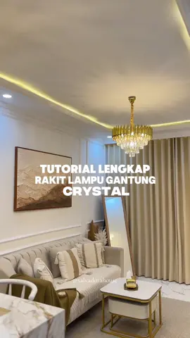Siapa sangka kalo lampu gantung crystal semwah ini harganya dibawah 500rb😍✨👌 #fyp #xalvadorahouse #lampugantung #lampugantungcrystal #lampugantungkristal 
