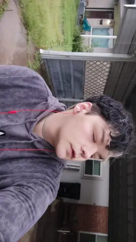 Ignore my shaking pls it was cold and I was wet from the rain but this is such the perfect 