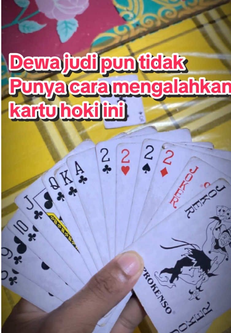 Ketika main kartu joker kalian jongkok ,putus asa , mau menyerah dan tiba-tiba kartu kalian paling bagus di antara teman teman kalian #videoviral #trending #fyp #fypdong #viraldong #semuaorang #kartu #joker #joker🃏 