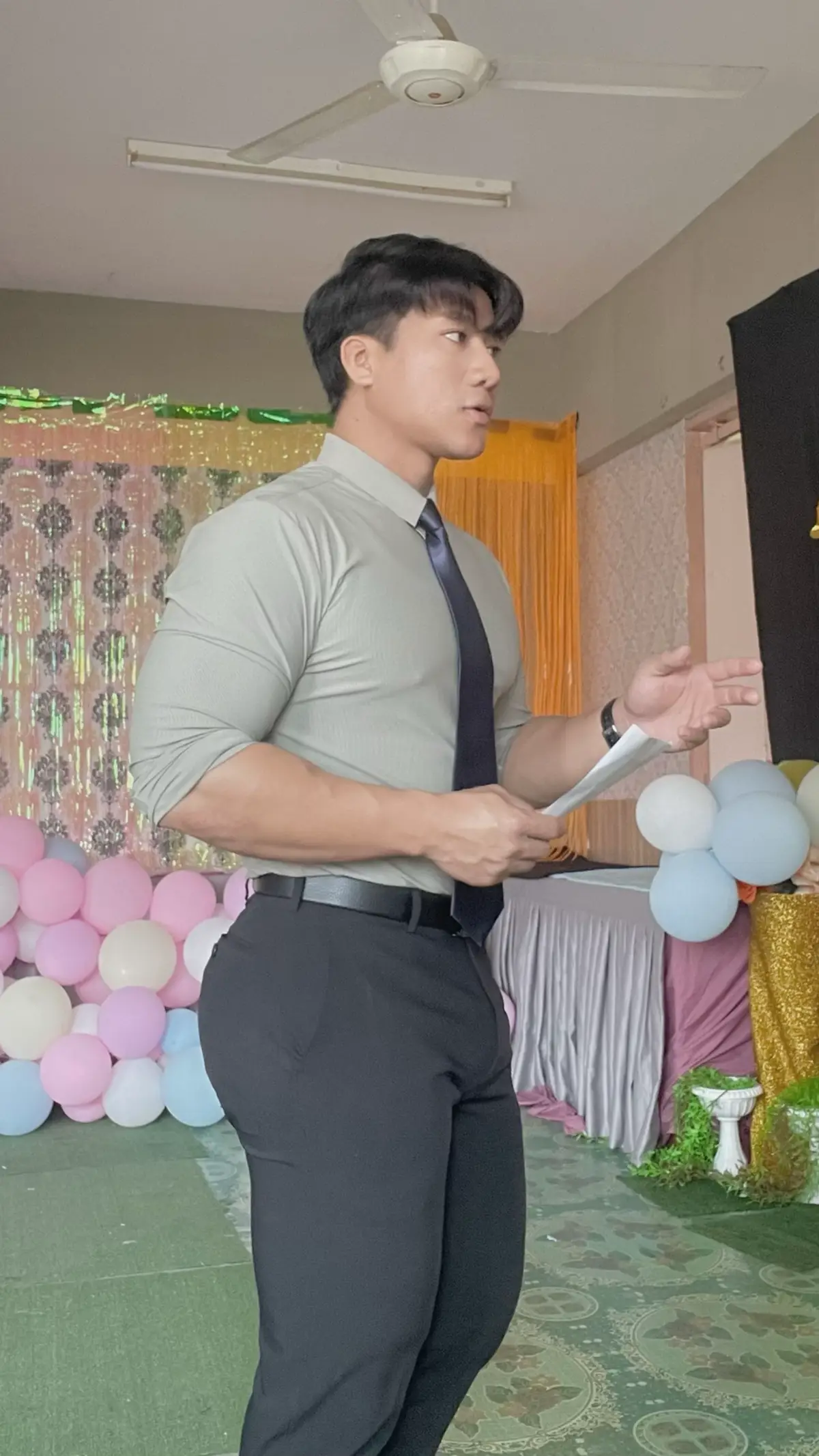 Hard to mantain slender figure men, it only been half and a month already gain 6 Kg only with tauhu and soy isolate protein , 76 to 83 kg again😭