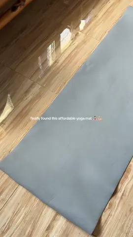 finally found this affordable yoga mat 🧘🏻‍♀️💪🏼#yogamat #fitnessmat #laluckilyyogamat #exercisemat #workoutmat 
