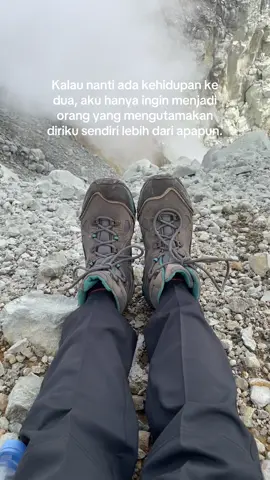 Aku berhutang ribuan maaf kepada diriku sendiri #fypシ゚viral #fyp #4u #trending #sad #sadvibes #jejakpendaki #pendakigunungindonesia 