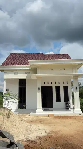 Pesona 🏡 disiang hari #rumahminimalis #rumahtumbuh 