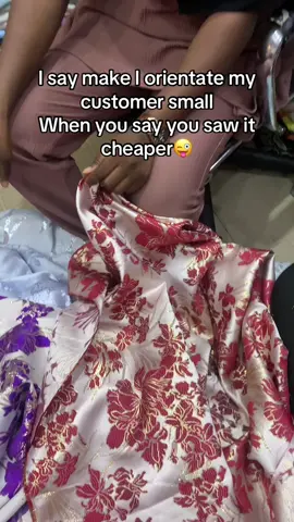Durability will telll😜there are good damask too oo✍🏻just the tip from the iceberg👌designer wey sabi #tors27couture #fabric-vendor #bespoke 