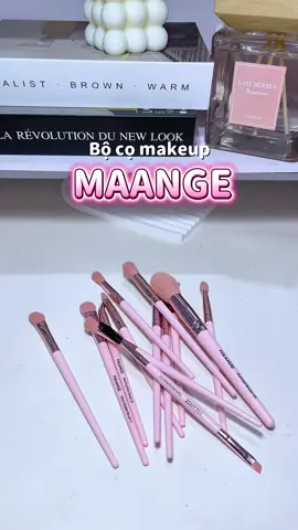 Bộ cọ cho mấy bà tập makeup #viral #tiktokshop #makeup #comakeup 