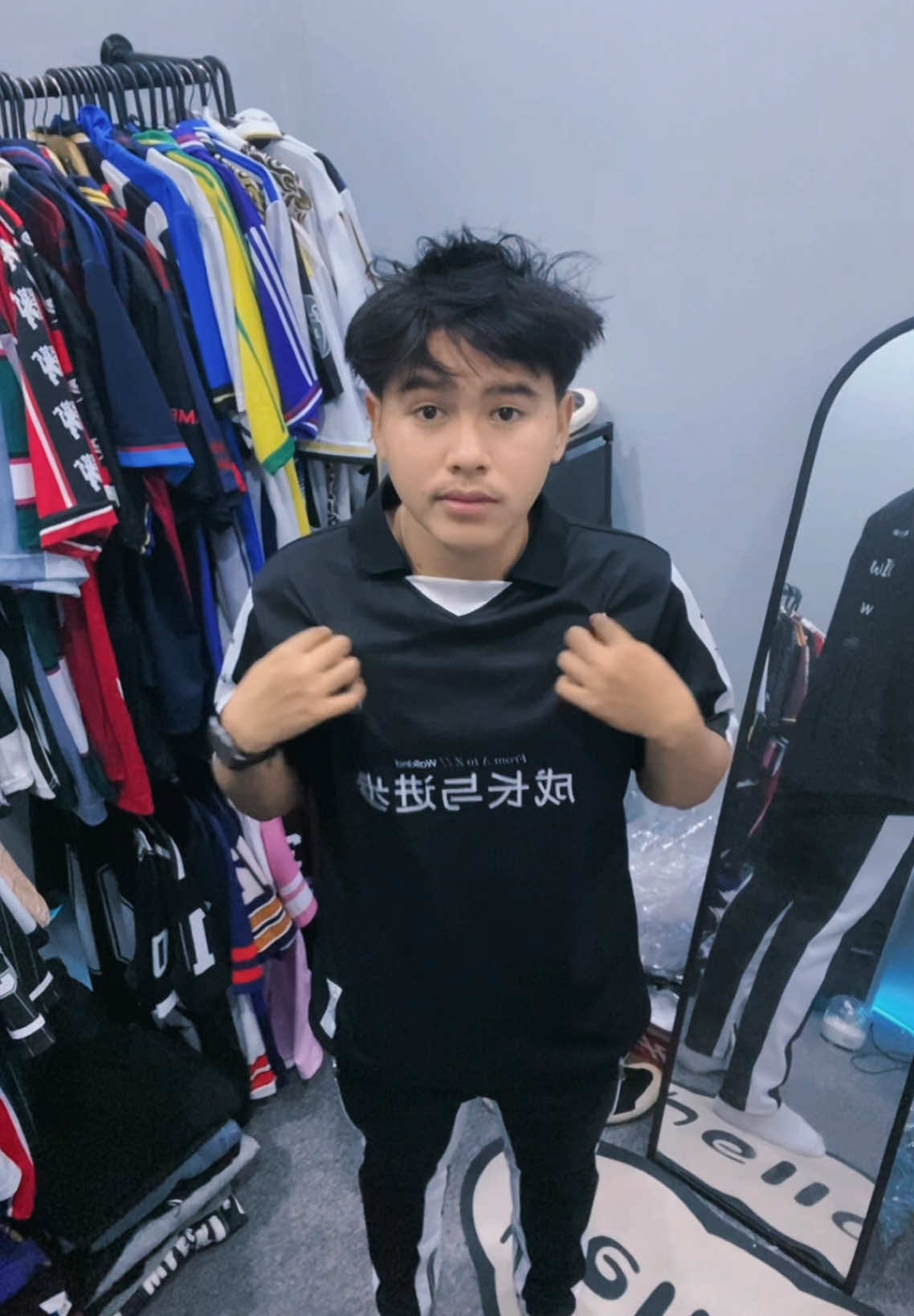 Rekomendasi jersey vintage kece #jerseyvintage #jerseyretro #rekomendasi #outfitideas #satukontentiaphari #promomakangajian 