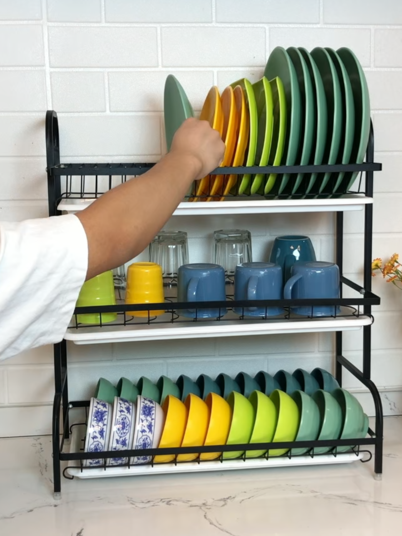 Several friends have asked about the dish rack. Please click on the video link to view it. #ispecleph #organizedhome #dishdrainer #dishrack #storage #dishdryingrack #ktchen #fpy #kitchenrack