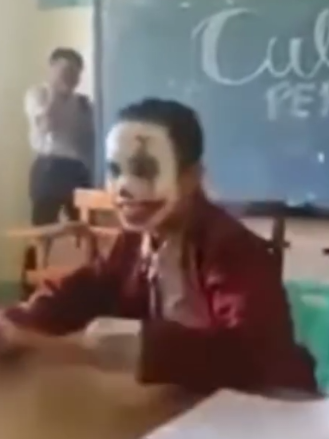 Hasta mí me dolió el golpe  #triste #meme #wuasom #guason #joker #lloquer 