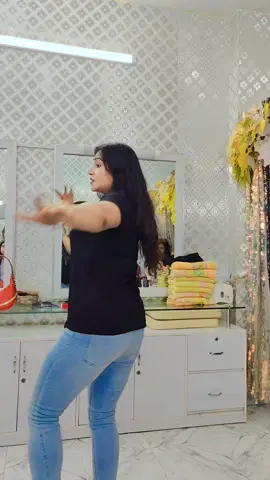 #fry #frシ゚viral #everysmile😊 #rubimahi #bdtiktokoffial🇧🇩 #বডিবিল্ডার #frypgシ #rubimahi06 #tiktokofficial। @mou_beauty_parlour2 