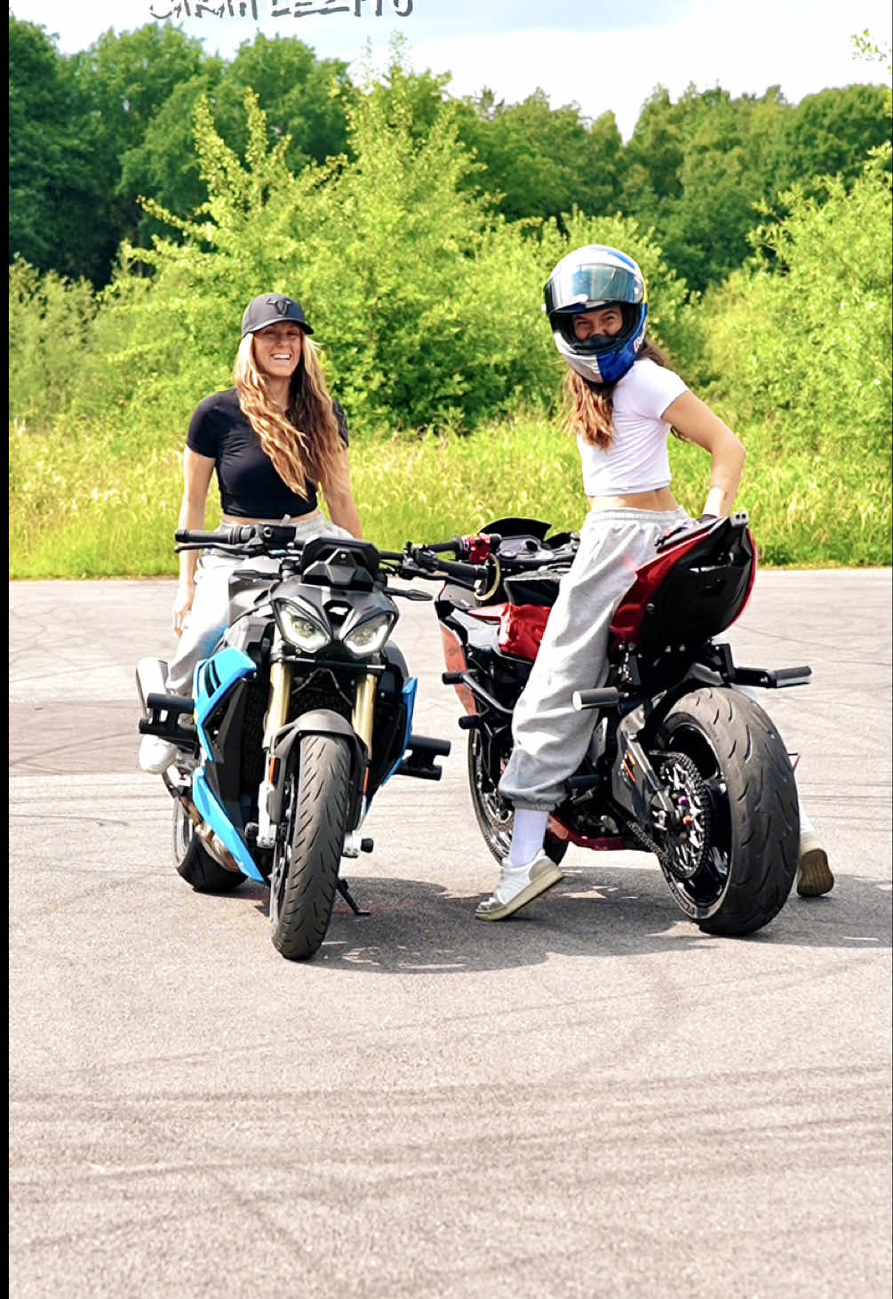 😍😍🏍️🏍️