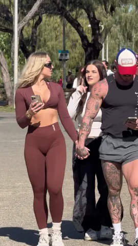 He was so confused😭😂