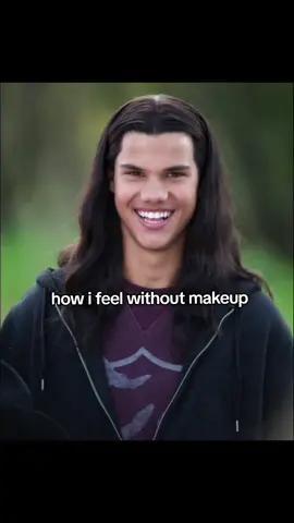 BELLA WHERE THE HELL YOUVE BEEN LOCAAA #fyppls #fyp #reletable #twilightsaga #jacob #woff #muhehe #ermwhatthesigma #hair #girlproblems 