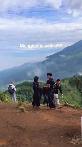 Mountaindate = ....... #mongkrang #mongkrang2194mdpl #bukitmongkrang #pendakigunung #mountain #gunung 