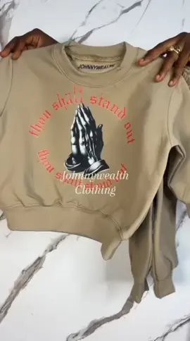 #handmadeclothing #diyfashion #fashioninspo #fashiontutorials #fashionhacks #outfitinspo #streetweardesigners #streetwearinekiti #sweatshirts #creatorsearchinsights 