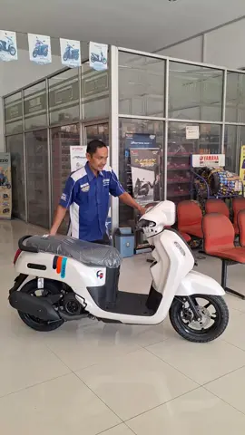 READY FAZZIO PUTIH BROSIS!!! #SeMAXinDiDepan #semakindidepan #YamahaJawaTengah #YamahaJawaTengah #yamaha 