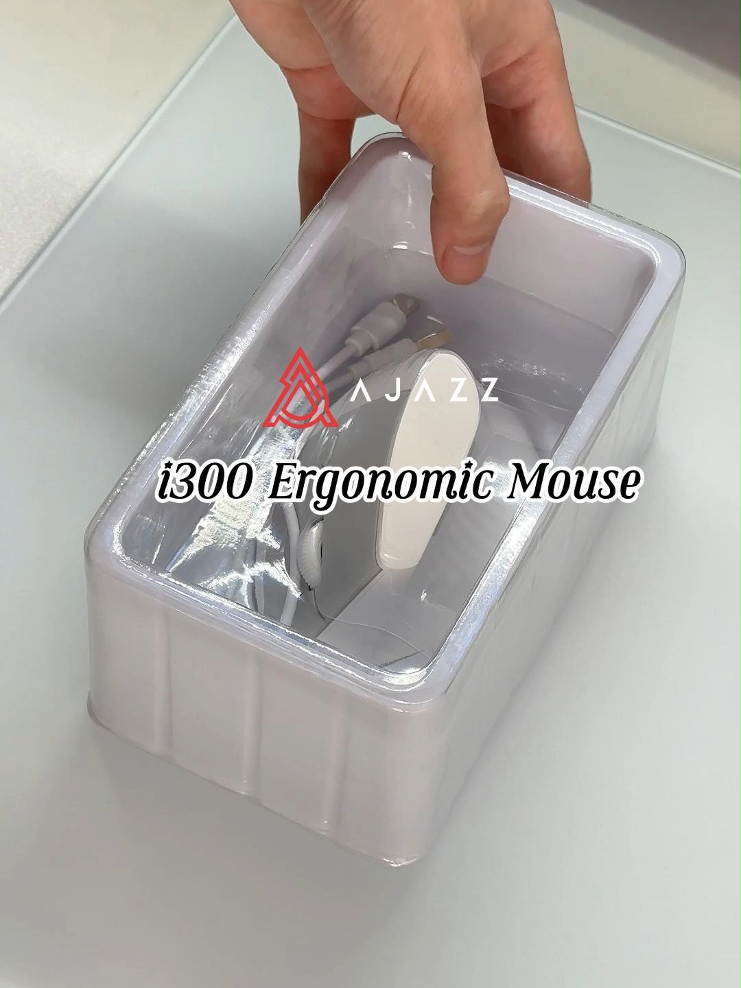 🥇AJAZZ i300 Ergonomic Mouse 🎉The ergonomic design ensures a better grip and a more comfortable angle for finger use can effectively reduce the pressure on the wrist. 🎉Gaming optical sensors Up to 1600DPI (3 levels adjustable) 🎉Accurately adapt to 4K screens and design drawing scenes 🎉Supports multi-mode connectivity #ajazz #mouse #ergonomic #ergonomicmouse #gamingmouse #setup #desksetup #pcsetup #GamingSetup #setup #workk #sale #officesetup #homeoffice