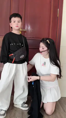 Trả lời @Khaai quần kaki be trai sành điệu mà giá lại rẻ #setbomuahe #thoitrangtreem #taphoaquynhhoa #setdoxinhchobe #bothethaobetrai #xuhuong #noitro #vayxinh #doboi #setbodibien #aophongchobe 