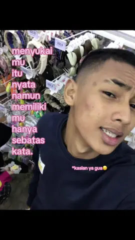 kapan ya dia peka#fouryou #xbyzca #sindiran #chrush #sad #fypシ #fyppppppppppppppppppppppp #peka #sukasamakamu 
